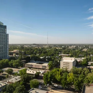 sheraton-grand-sacramento.bestsacramentohotels.com/