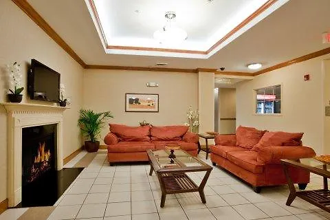 Candlewood Suites Virginia Beach Town Center By Ihg Hotel