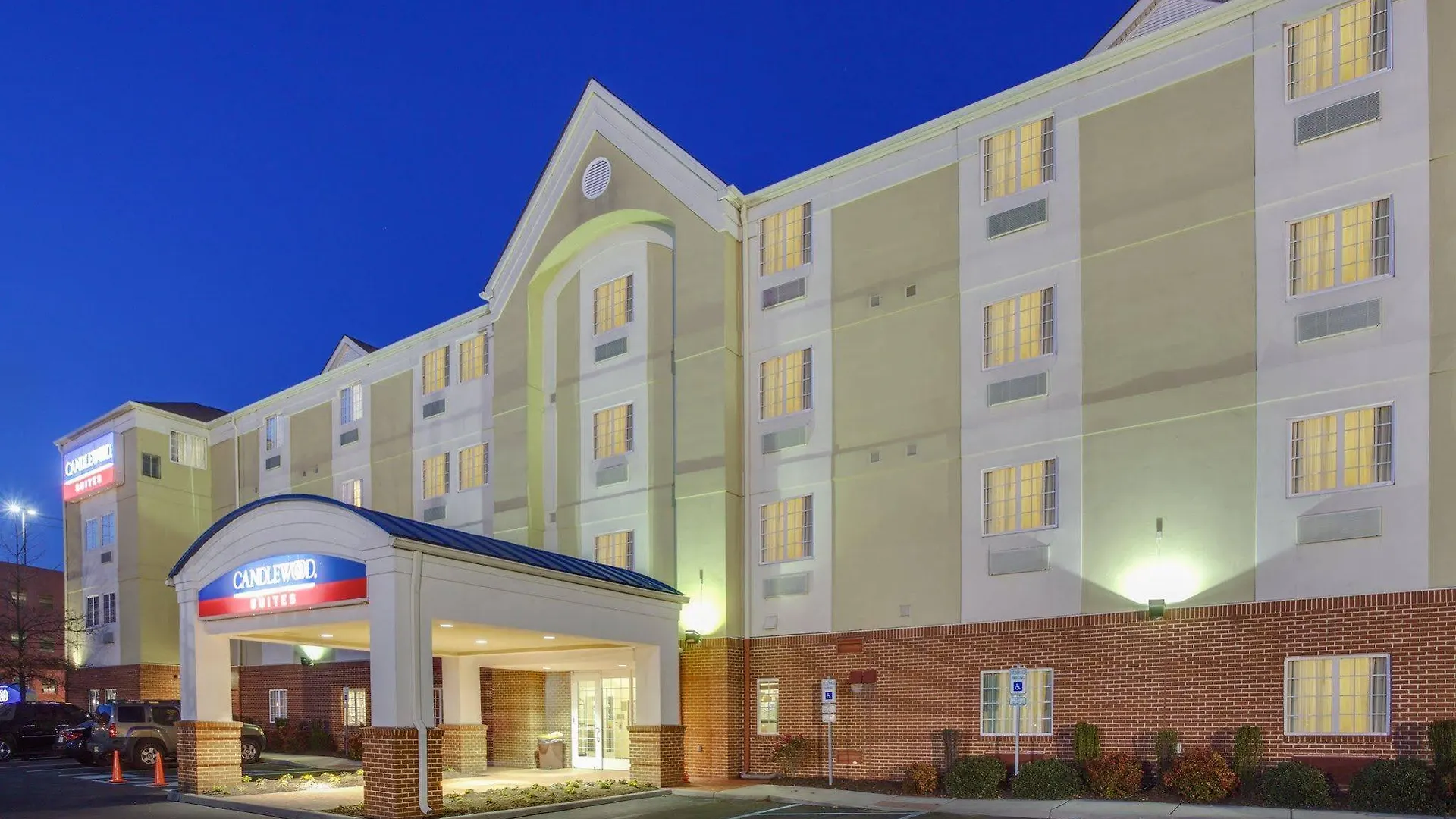 Candlewood Suites Virginia Beach Town Center By Ihg 2*,