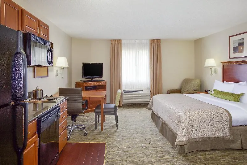 Hotel Candlewood Suites Virginia Beach Town Center By Ihg