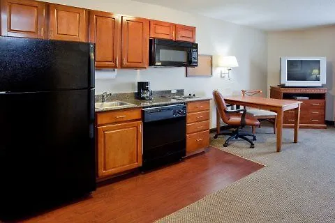 Candlewood Suites Virginia Beach Town Center By Ihg