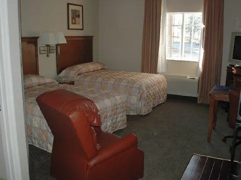 Candlewood Suites Virginia Beach Town Center By Ihg
