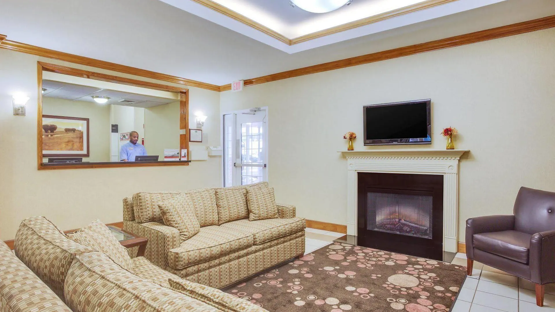 Отель Candlewood Suites Virginia Beach Town Center By Ihg